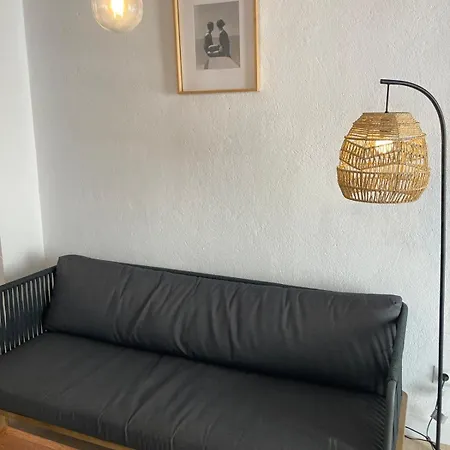 Amplia Y Tranquila Con Bano Privado En Piso Compartido * Malaga